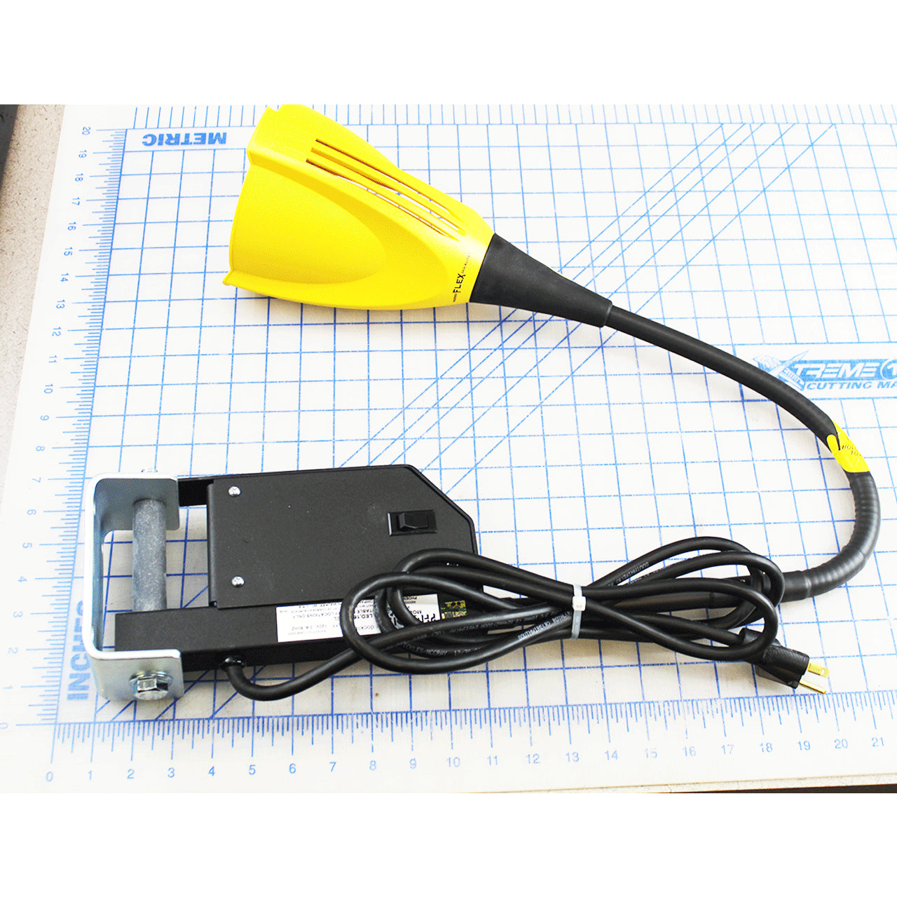 3051-0152 Poweramp Phoenix Flex LED Docklite