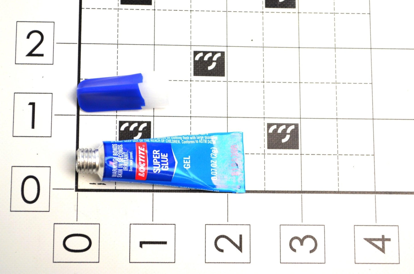 51161 Plastic Adhesive .075 Oz. Bottle - Rite-Hite