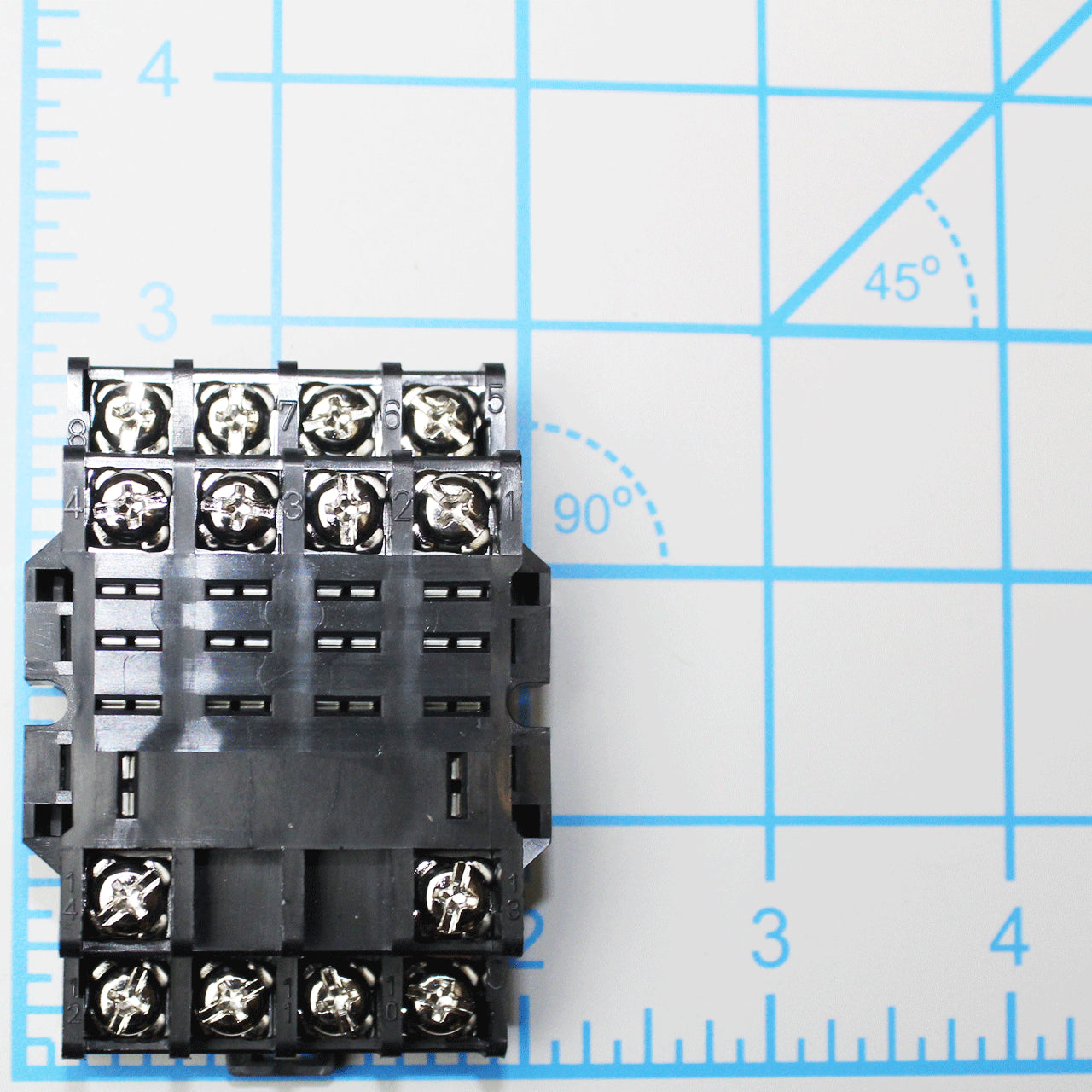 7141-0090 Poweramp Socket, 4 Pull Double Throw